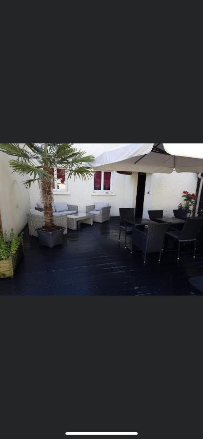 Hotel Restaurant Le Picardie Chauny Zewnętrze zdjęcie